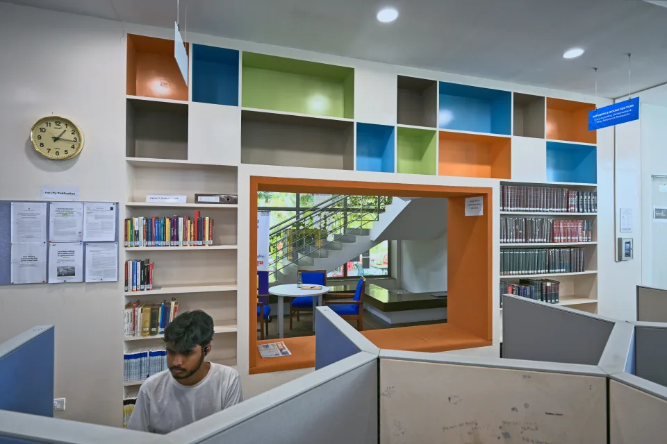 Faculty and reference section